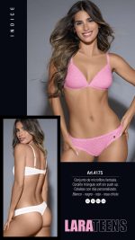CONJUNTO MICROFIBRA FANTASIA. CORPIÑO TRIÁNGULO SOFT SIN PUSH UP, DIJE PERSONALIZADO. COLALESS. LARA - Cod 4175